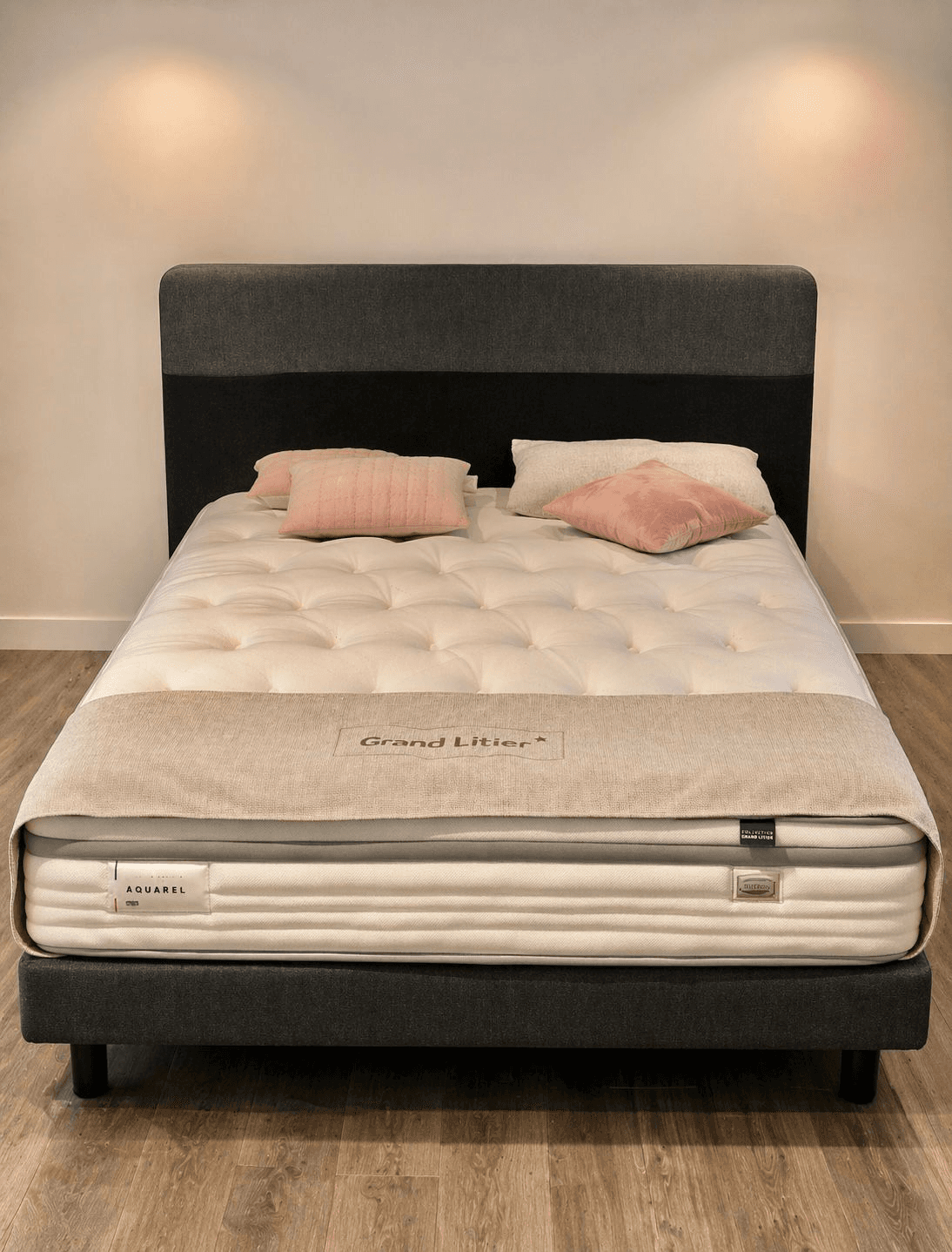 MINORQUE & MALO, tête de lit et son sommier