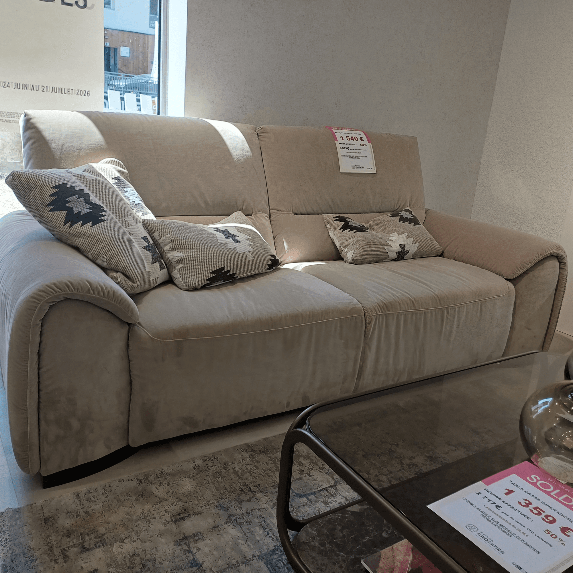 CANAPE 3 PLACES NATUZZI KULT